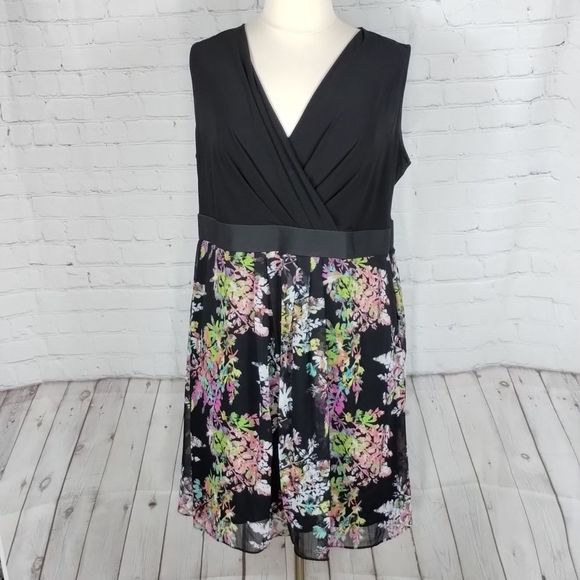 Lane Bryant 🌟 4 For $15 Floral Print Pullover Sleeveless Dress - Picture 1 of 10